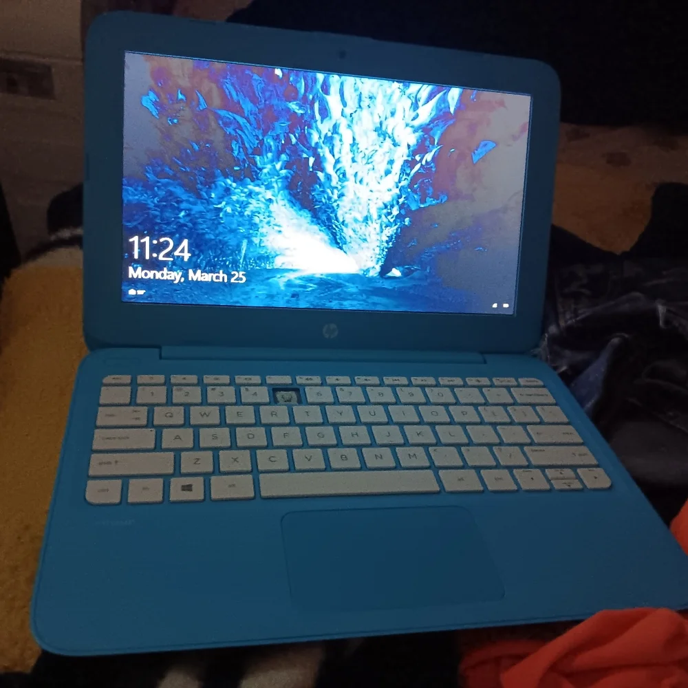 HP STREAM LAPTOP 14 INCH